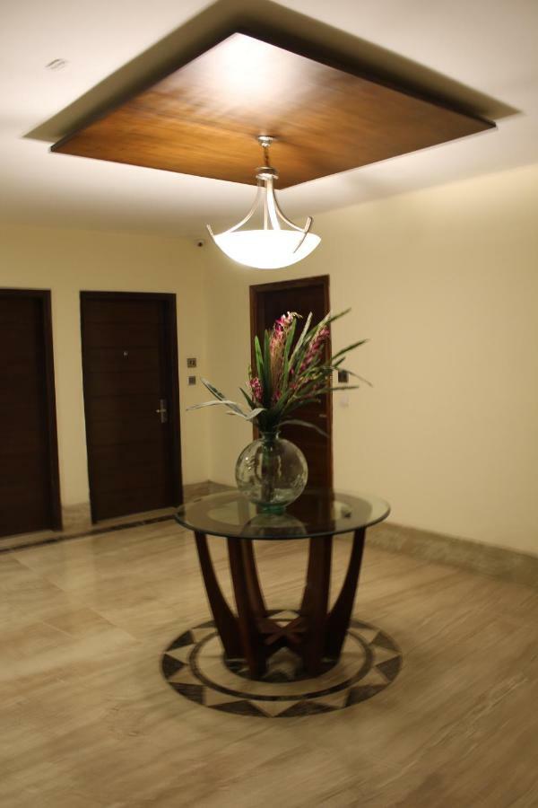Royal Residence Iffco Chowk Gurgaon Buitenkant foto