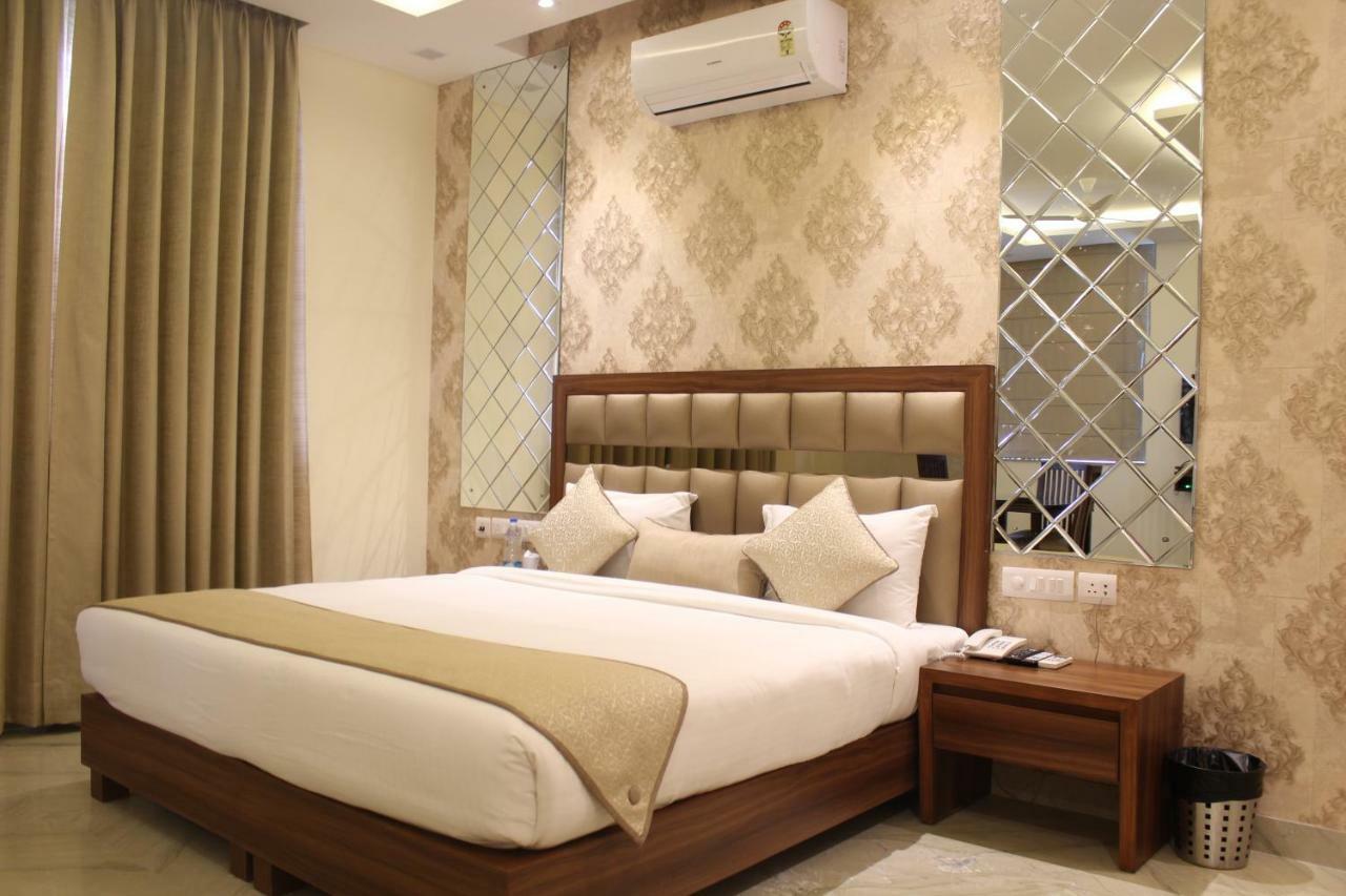 Royal Residence Iffco Chowk Gurgaon Buitenkant foto